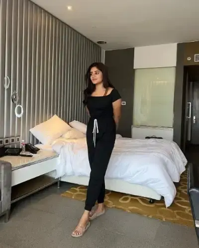 Call Girls Manikchak Cash On Delivery